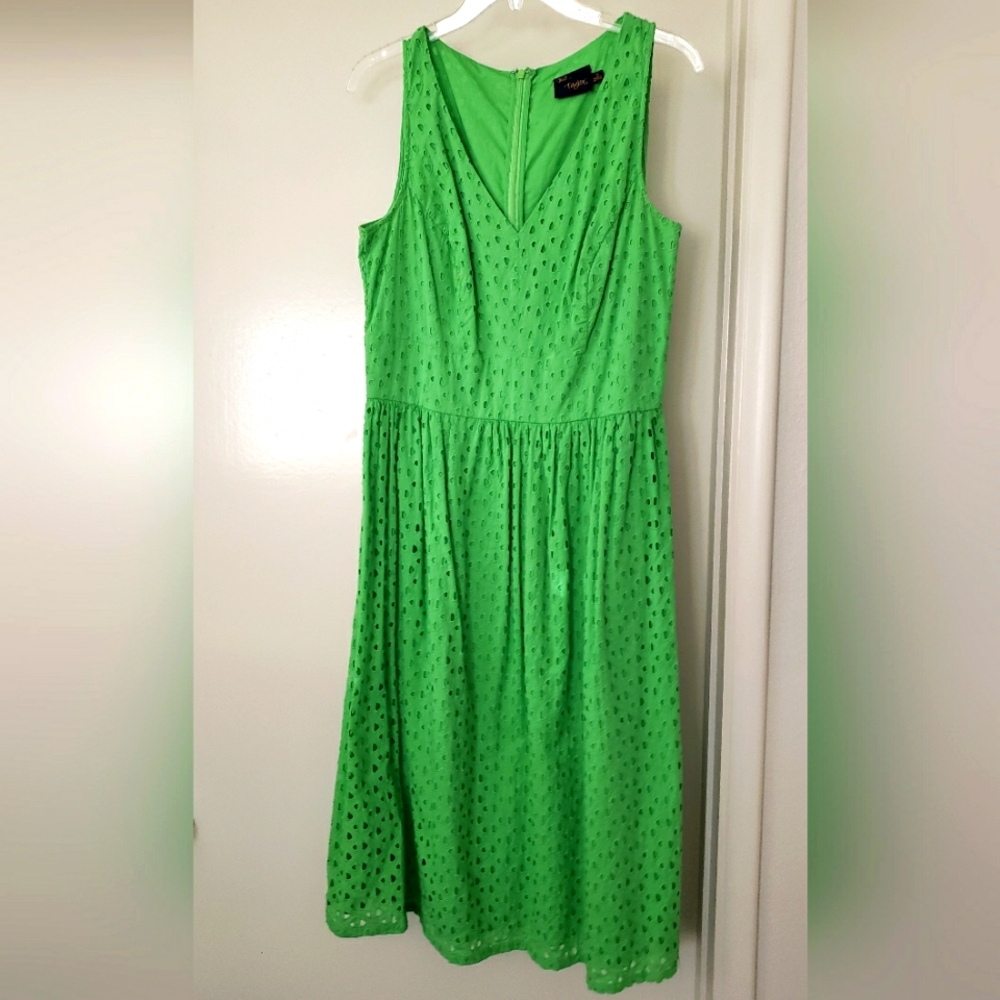 Just...Taylor Midi dress